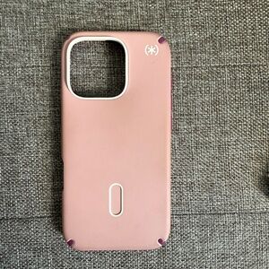 Speck Blush Pink iPhone 16 Pro Case